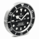 Reloj de pared diseñado para parecerse a un Rolex Submariner con esfera negra y bisel giratorio.