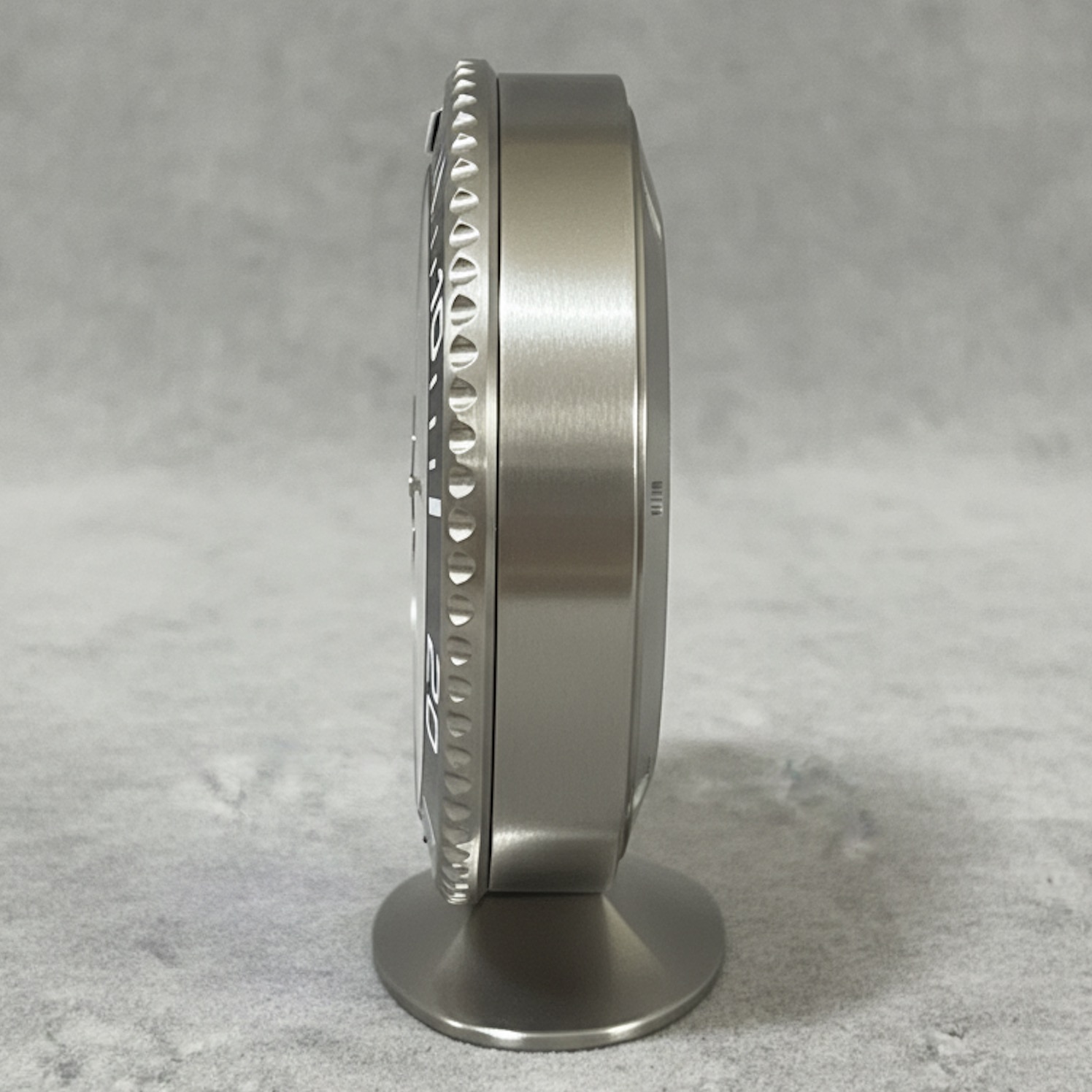 RELOJ DE ESCRITORIO INSPIRADO - SUBMARINER - TR-01 - Image 2