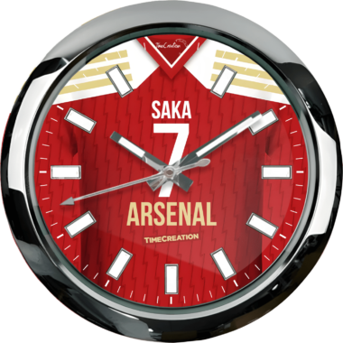 A clock with the name arsenal 7 on it.