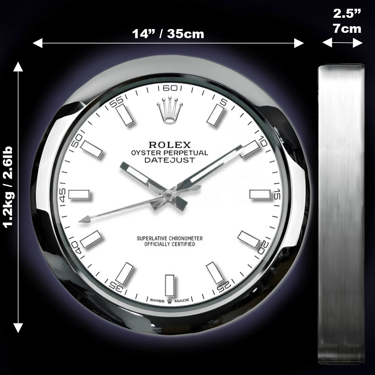 Close-up of a white Oyster Perpetual - White wristwatch, highlighting its dimensions and weight.