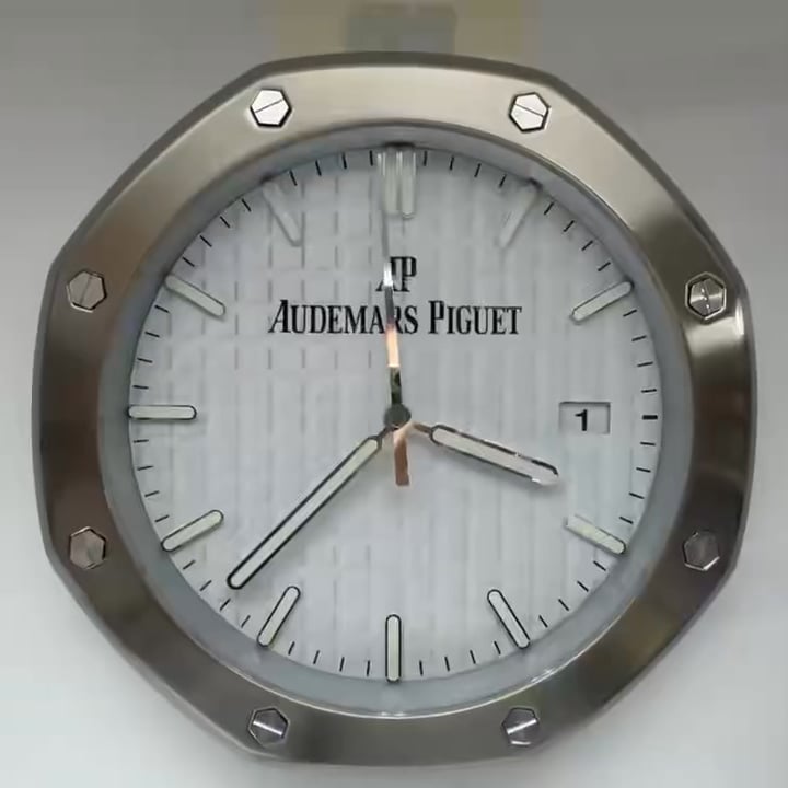 Orologio da Parete Audemars Piguet Royal Oak – Dealer Display con Quadrante Bianco "Tapisserie" - immagine 3